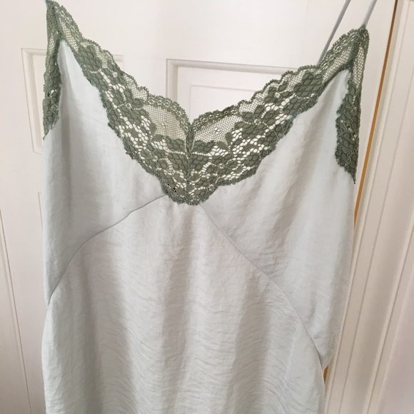 ZARA sea foam green camisole - Picture 1 of 2